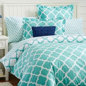 PB Teen Full/Queen Teal Duvet Cover